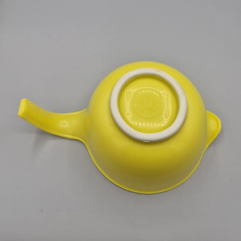 RUBBERMAID 3 Cup 700 ML‎ Yellow Mixing Bowl Pour Spout Handle #3004 5.75